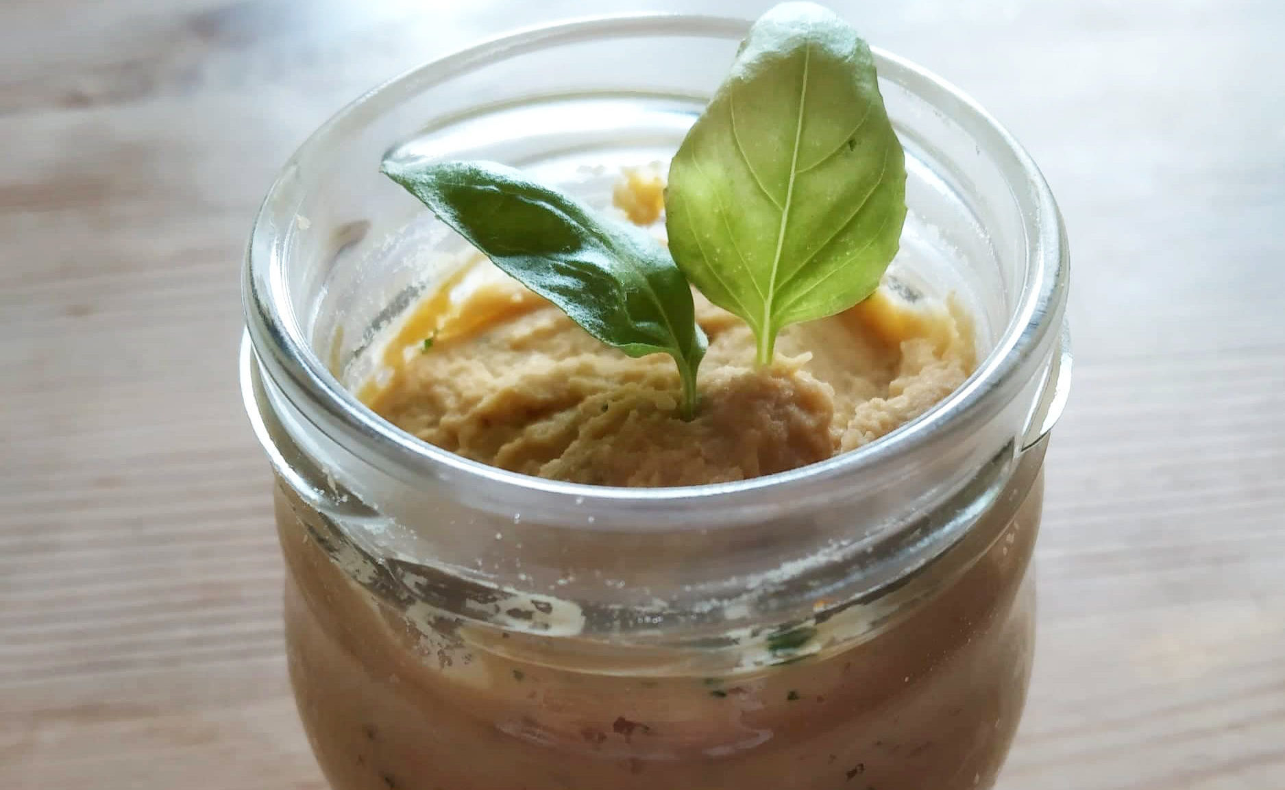 Hummus Rezept ohne Tahini: Einfach lecker! - Grünschnabel Vegan